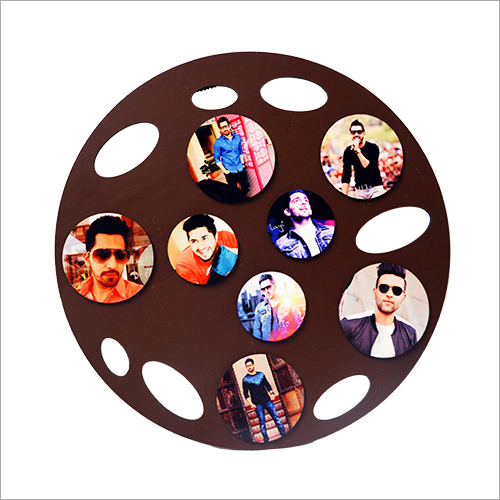 8 Photo Round Frame 8 Photo Round Frame