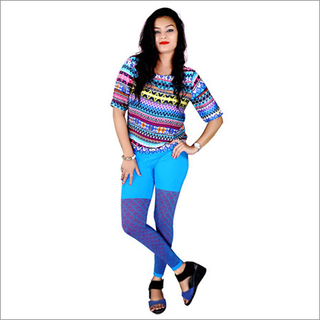 Jacquard 3 Line Square Leggings Jacquard 3 Line Square Leggings