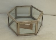 Hexagonal sqr.box
