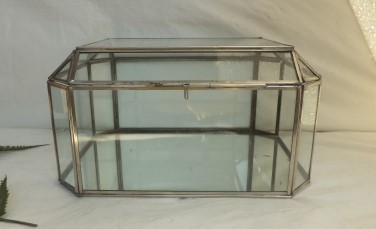 Colonial box 2
