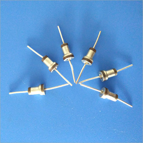 Solder In Feed Through Capacitors H4532-009 Application: Microwave