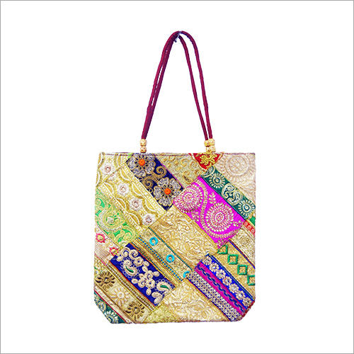 Zari Gotta Shoulder Bag