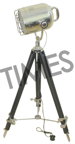Nautical Spot Lamp With Tripod
