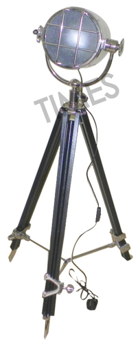 Nautical Spot Lamp With Tripod
