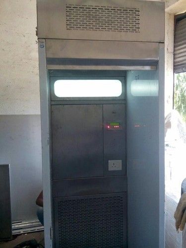 Powder Dispensing Booth