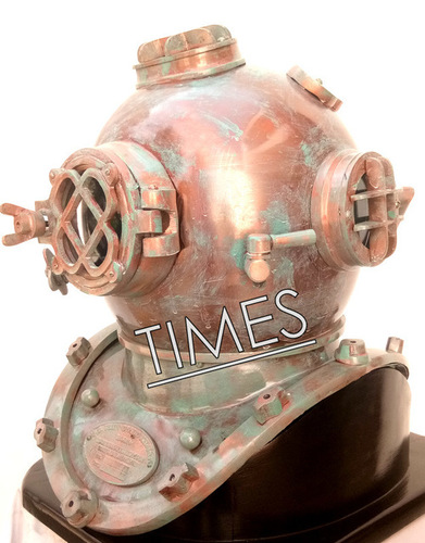 Antique Texture Art Decorative Diving Helmet