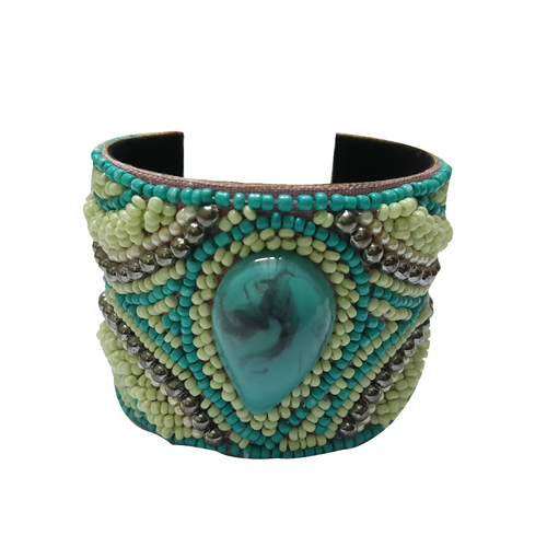 Green Glass Beaded With Stone Beads Bracelet