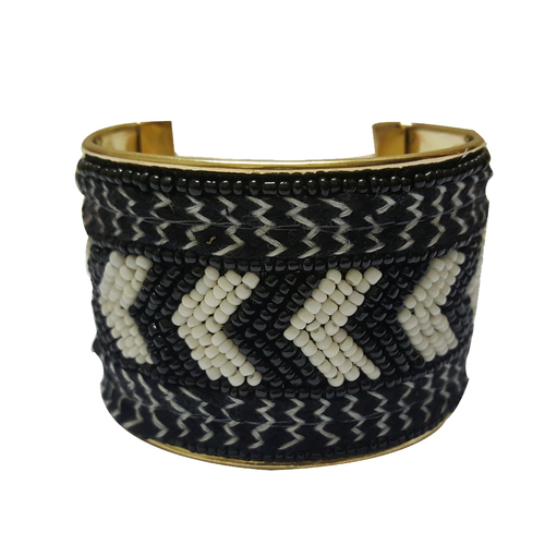 Black and White Glass Beads Bracelet