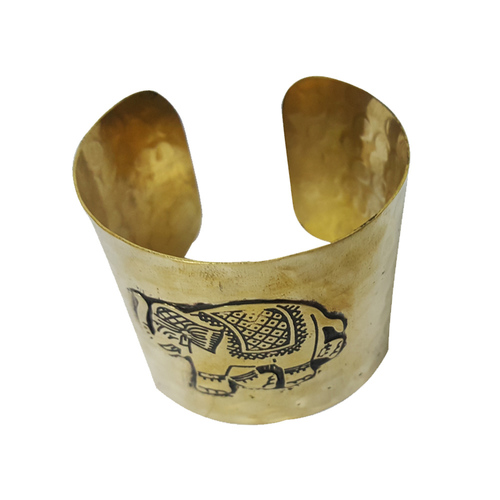 Golden Color Designer Metal Bangle