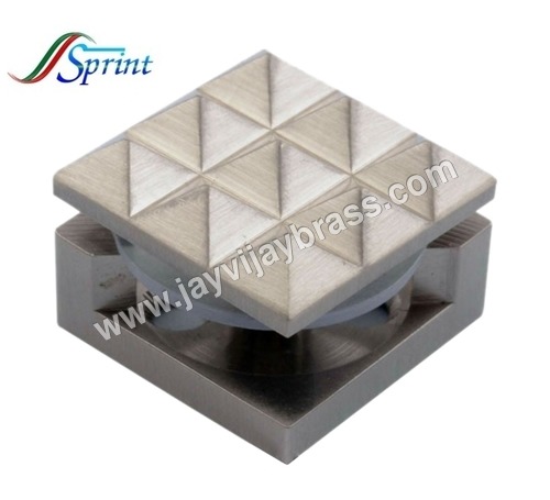 Brass Square Pyramid Mirror Cap