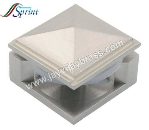 Brass Square Pyramid Fancy Mirror Full