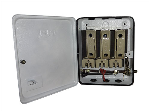 Main Switch 32 Amp - 240 Volt Rated, White Color | Designed for Reliable Connection and Durable Performance