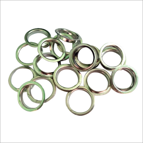 Box Eyelets