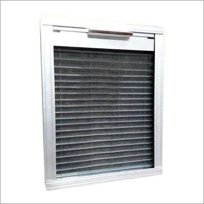 Mosquito roller up screen