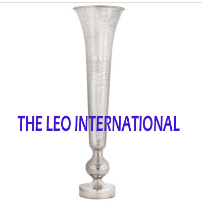 Aluminium Vase - 30-40cm Silver Aluminum | Elegant Design, Lustrous Finish, Durable, Easy Cleaning
