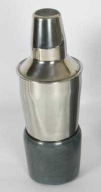 Cocktail Shaker - 500ml Stainless Steel, 15x8cm Silver | Elegant Style, Leakproof Design, Durable Material, Ideal Gift