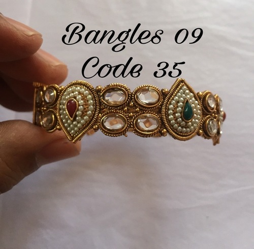 Bangle Set - Copper Alloy Material | Customizable Design, Contemporary Trends, Charming Look, Immaculate Finish