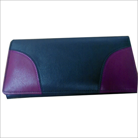 Ladies Leather Pouch
