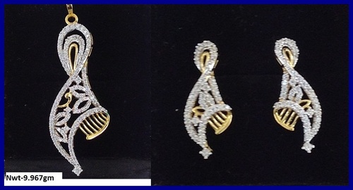 GOLD CZ PENDENT SET GOLD CZ PENDENT SET