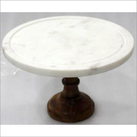 Oval Cake Stands