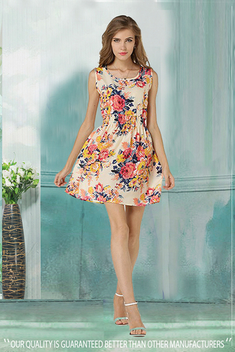 Sleeveless Floral Short Dress Size: Medium