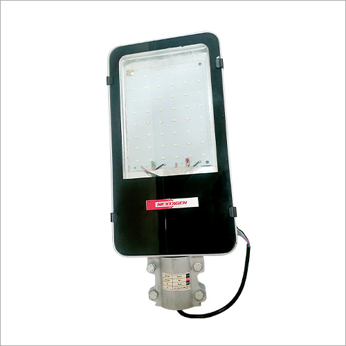 28W Solar Street Light