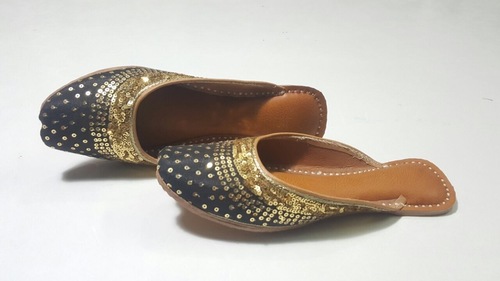Designer Punjabi Jutti