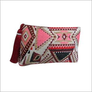 DARI CLUTCH BAG