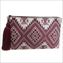 HAND PURSE MADE OF DARI