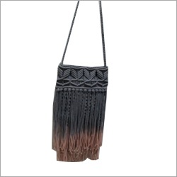 STYLISH CROSS BODY BAG FOR LADIES