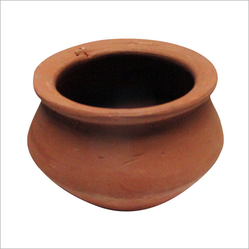 Earthen handi