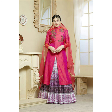 Ladies Pink Kurtis With Skirts