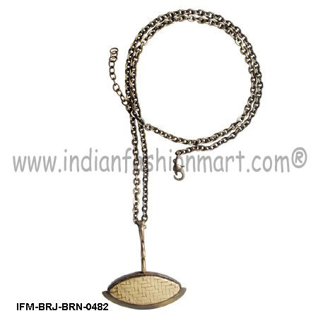 Necklaces Flavescent  Sagacity - Brass Pendant