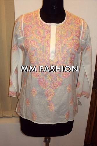 White Ladies Beautiful Kurtis
