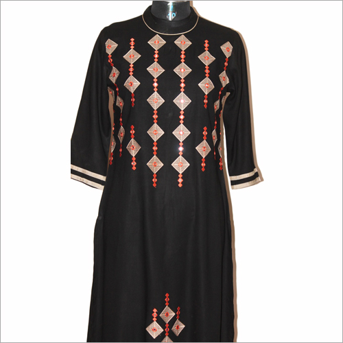 Ladies Designer Kurtis - Embroidered Cotton Silk, Length: 1016-1219.2mm, Sizes: S, M, L, XL | Features: Breathable, Quick Dry, Washable, Long Sleeve, Trendy Party Wear