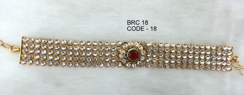Bracelet Kada - Copper Alloy, Diamond Stones | Carved Designs, Glamorous Look