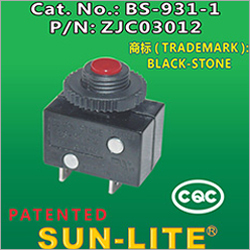 Circuit Protector with Auxiliary Switch