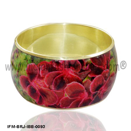 Scintillating Blossom - Brass Bangle