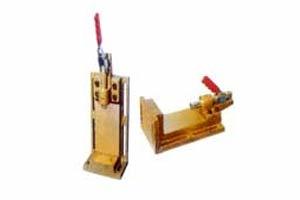 Toggle Vice Cum Press