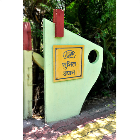 Concrete Arrow Sign Board By AJANTHA CEMENT ARTICLES