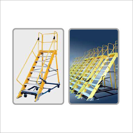 Fiberglass मोबाइल Platform Ladder