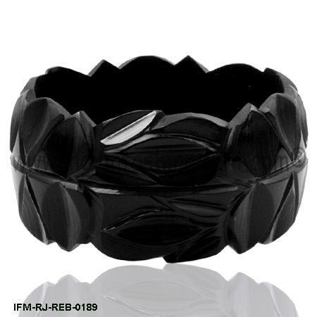 Foliage of Trance - Resin Bangle