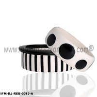 Way to Simplicity - Resin Bangle Set