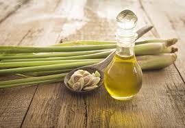 Lemongrass Oil - 100% Pure Citronella Oil | Ideal for Home Industrial Flavor Medical & Pharmaceutical Personal Care