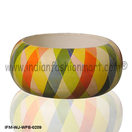 Sunrise Spread -Wooden Bangle