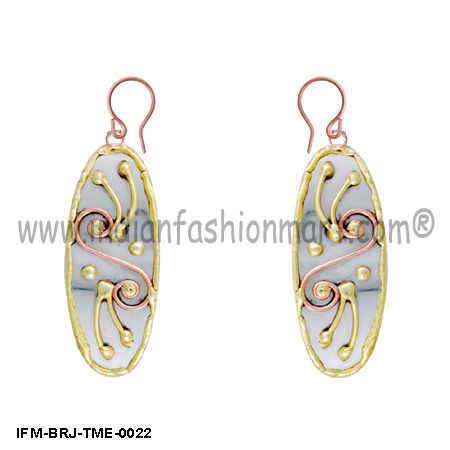 Spunky Armour - Tri-Metal Earrings Gender: Women