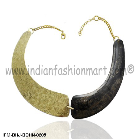 Bon Mot Basal - Horn Collar