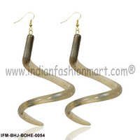 Fayre Twist -Horn  Earrings