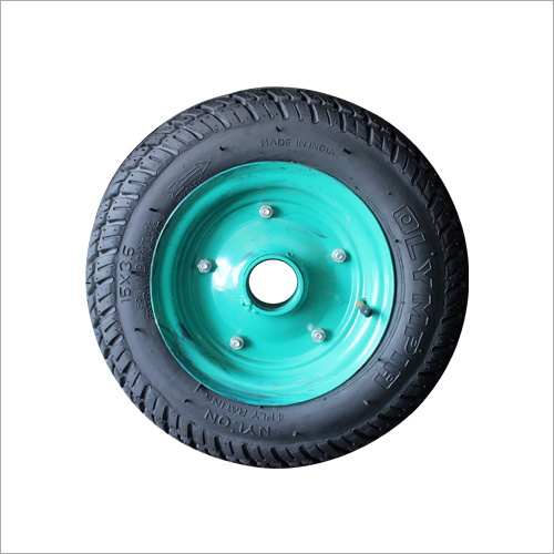 Auto Tyre