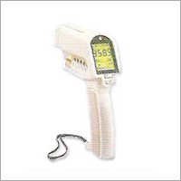 NON CONTACT INFRA RED THERMOMETER